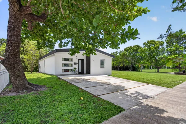 $515,000 | 700 Northwest 17th Terrace, Pompano Beach, FL 33069