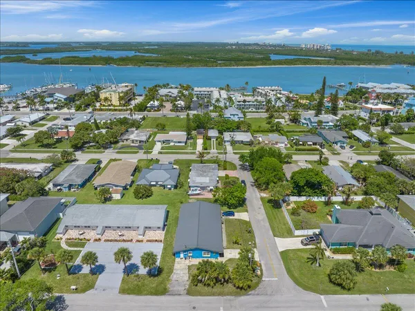 $2,500 | 221 Balboa Street, Unit A, Fort Pierce, FL 34949