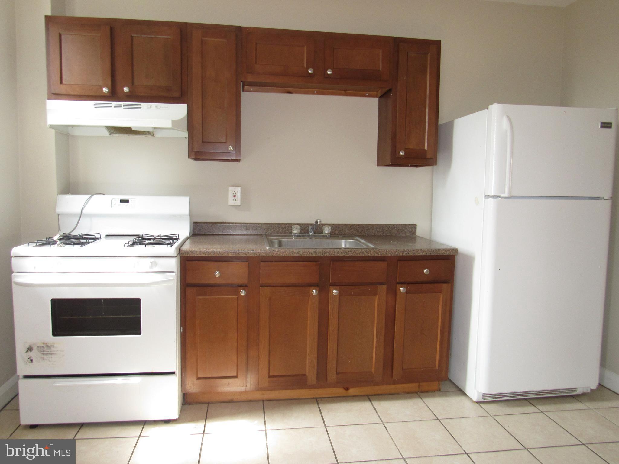 3551 Juneway Baltimore, MD 21213 - Photo 5 of 21 Kitchen