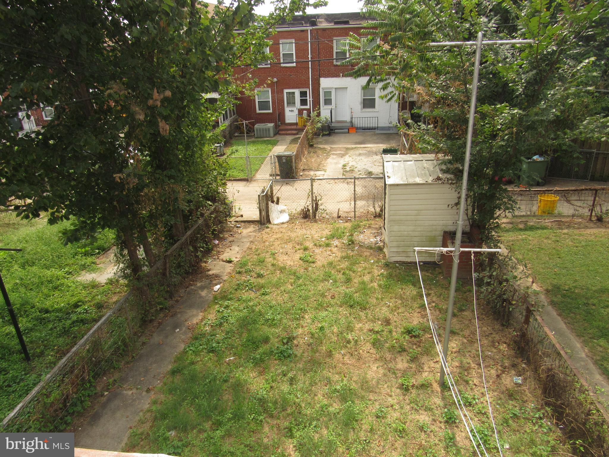 3551 Juneway Baltimore, MD 21213 - Photo 6 of 21 Exterior (Rear)
