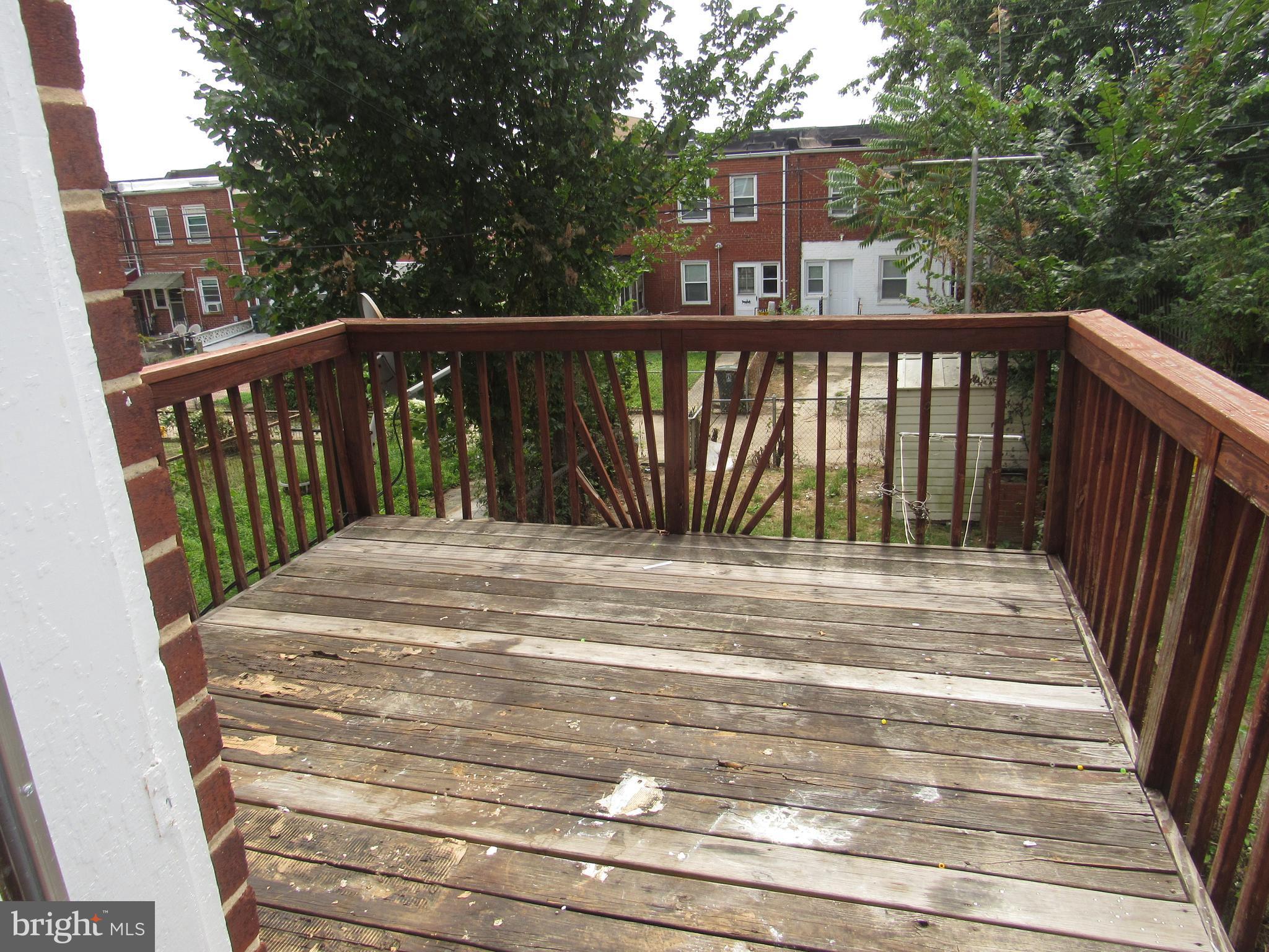 3551 Juneway Baltimore, MD 21213 - Photo 7 of 21 Exterior (Rear)