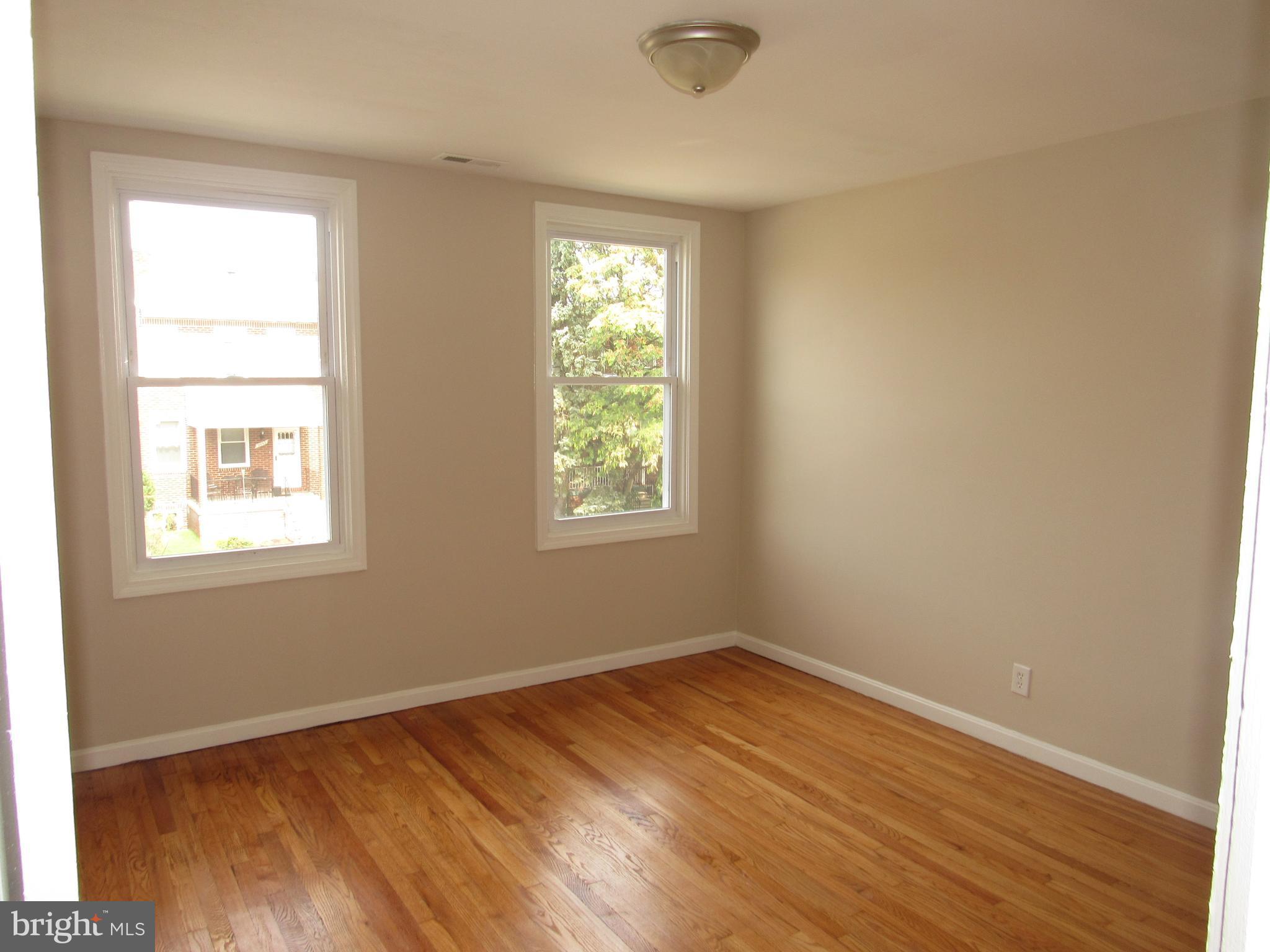 3551 Juneway Baltimore, MD 21213 - Photo 8 of 21 Interior (General)