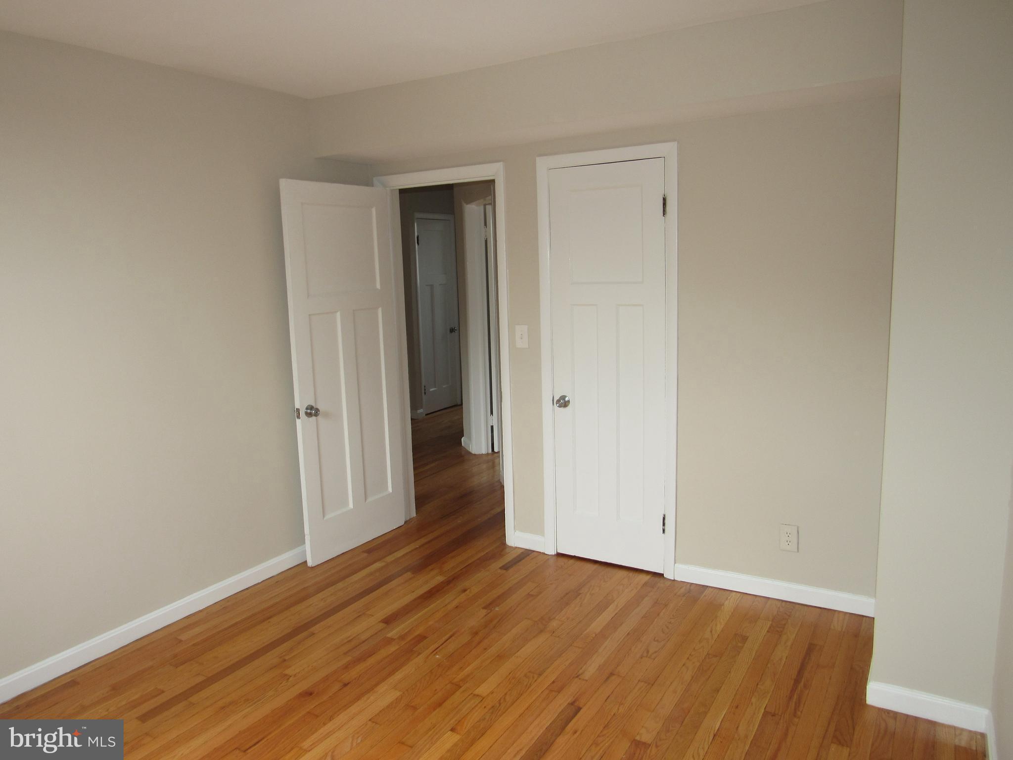 3551 Juneway Baltimore, MD 21213 - Photo 10 of 21 Interior (General)