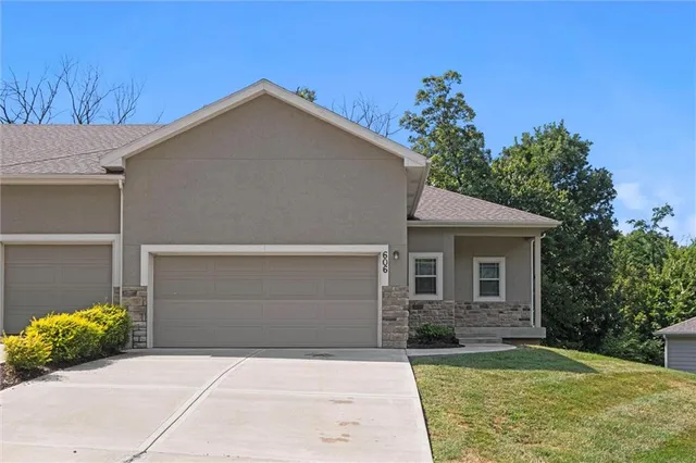 $254,000 | 606 North 74th Street, Kansas City, KS 66112