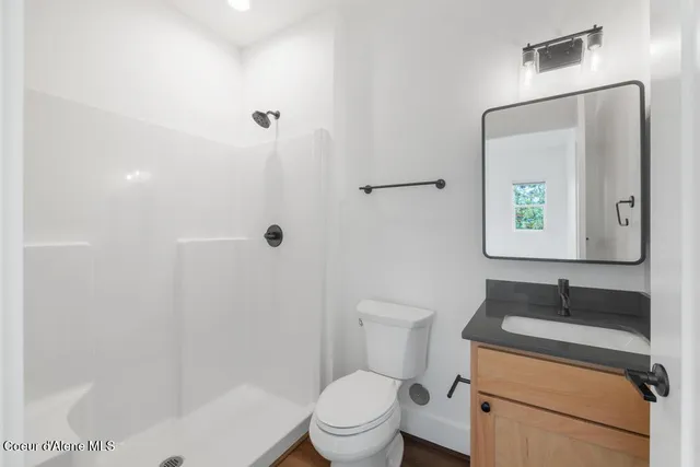 $299,500 | 50 Carnelian Avenue, Unit 102, Ponderay, ID 83852