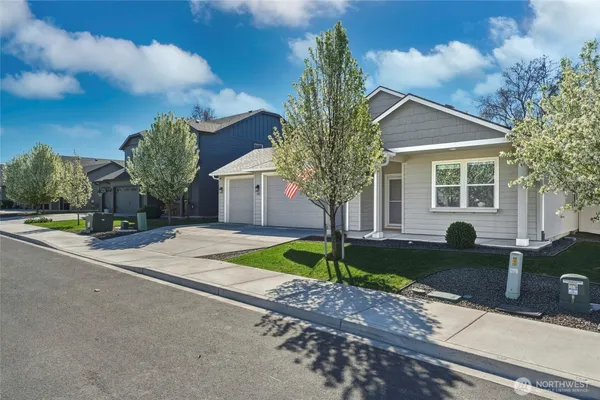 $515,000 | 1203 Southwest Julia Street, College Place, WA 99324