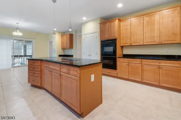 $1,250,000 | 3 Manchur Court, Flemington, NJ 08822