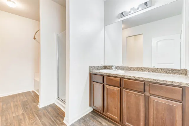 $235,000 | 2098 Saras Way, Brookshire, TX 77423