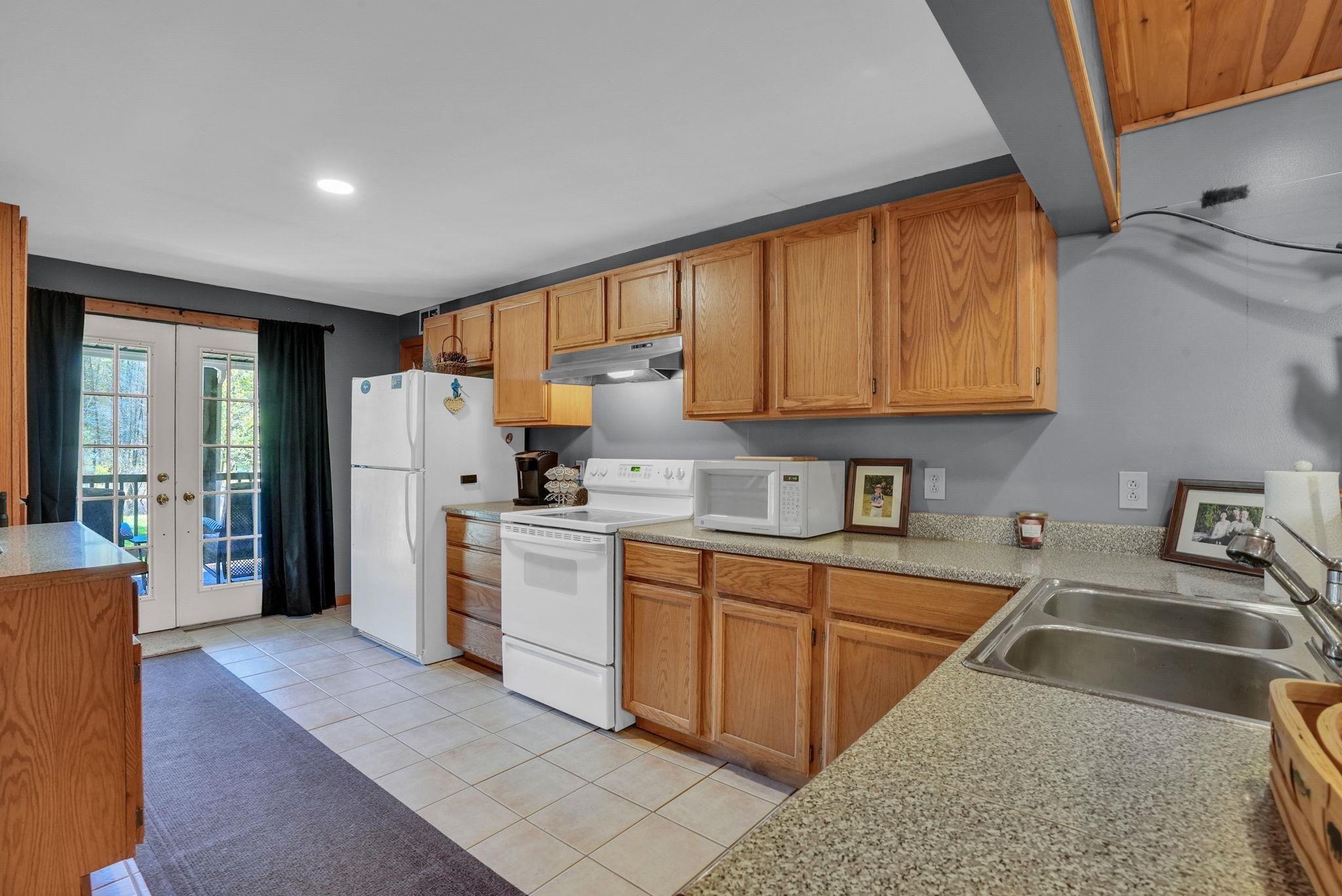 812 Brandon Road Cadillac, MI 49601 - Photo 41 of 66 1945469-174a641a-4a62-480d-9dc2-500e93cb0908.JPG