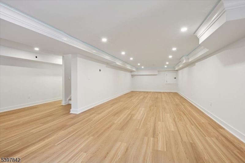 32 Felch Road Florham Park, NJ 07932 - Photo 37 of 45