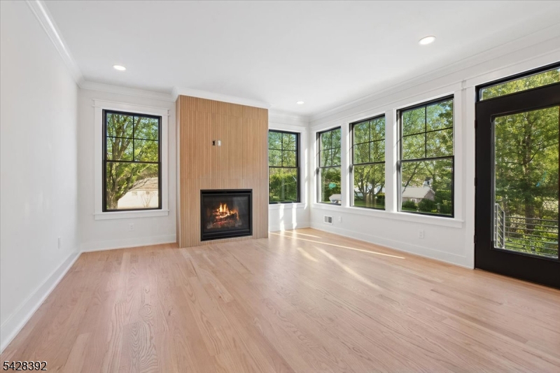 32 Felch Road Florham Park, NJ 07932 - Photo 5 of 45