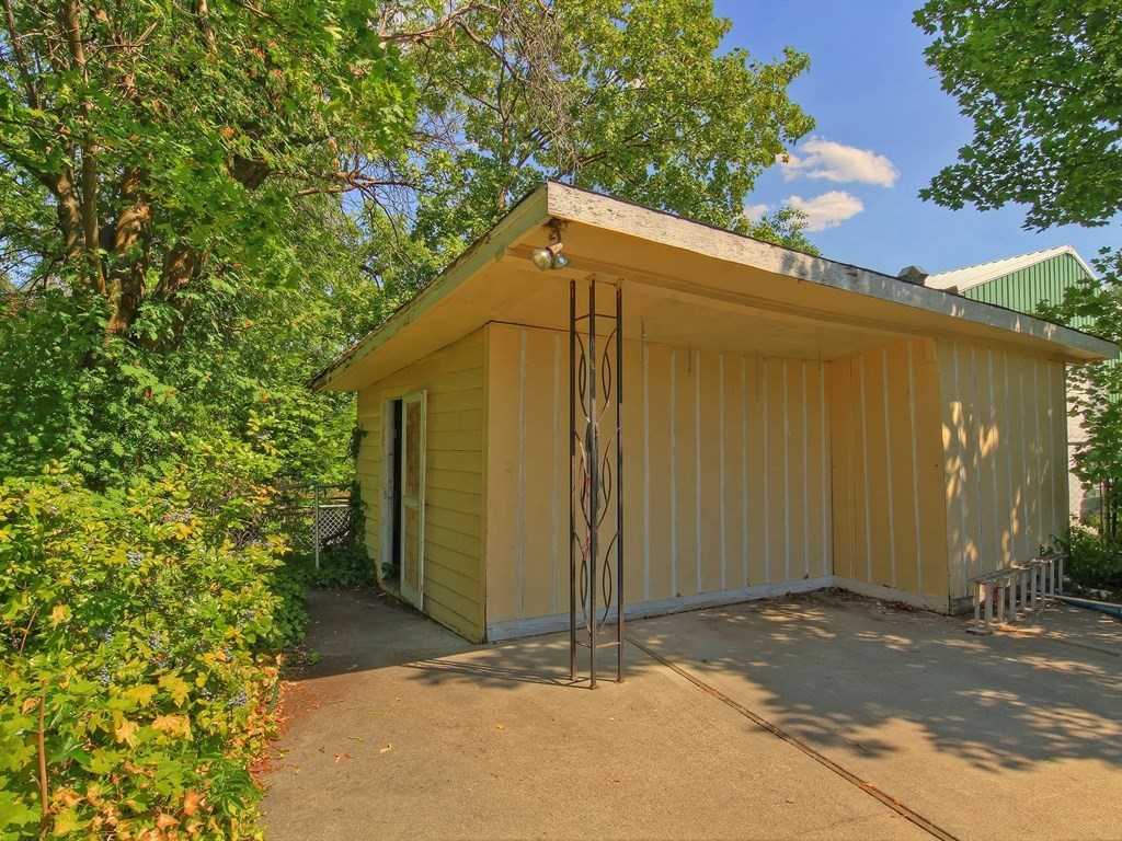 1012 North Locust Road Spokane, WA 99206 - Photo 18 of 20