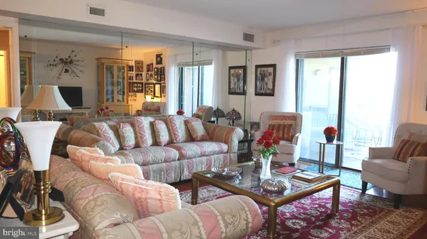 $325,000 | 10514 Valley Forge Circle, Unit 514, King of Prussia, PA 19406