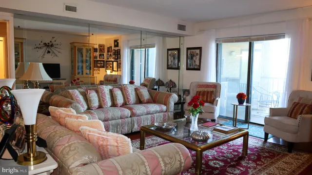 $400,000 | 10514 Valley Forge Circle, Unit 514, King of Prussia, PA 19406