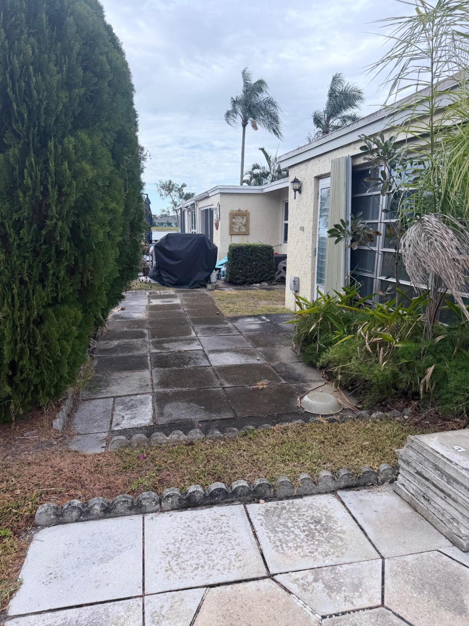 13777 Flora Place, Unit B Delray Beach, FL 33484 - Photo 8 of 10 IMG_0684