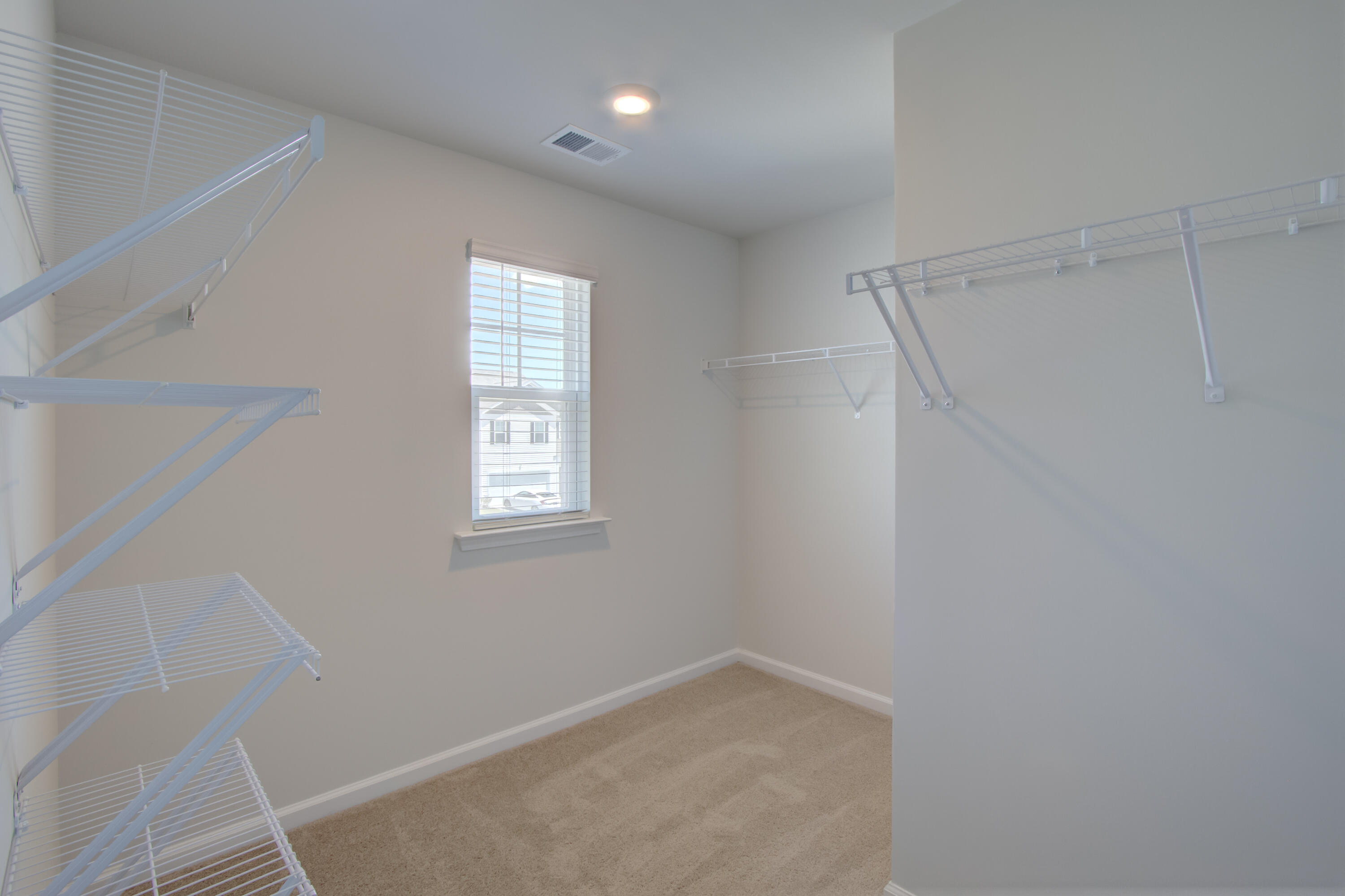 729 Long Blf Road Summerville, SC 29486 - Photo 14 of 33 05142026-044
