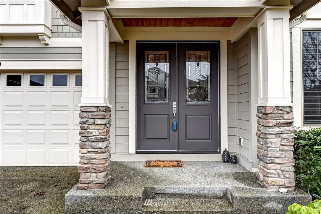 1203 South 47th Place Renton, WA 98055 - Photo 2 of 25 Gallery Image 2