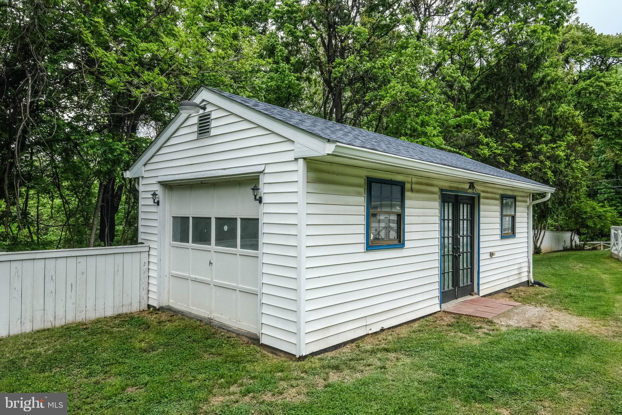 83 Hostler Road Harpers Ferry, WV 25425 - Photo 8 of 49 detached garage