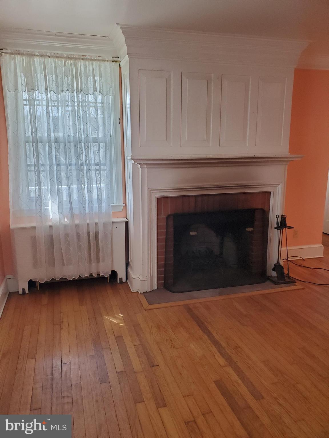 2446 Pickwick Road Baltimore, MD 21207 - Photo 1 of 14 Living Room