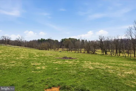 $2,899,000 | 16076 Berlin Turnpike, Purcellville, VA 20132