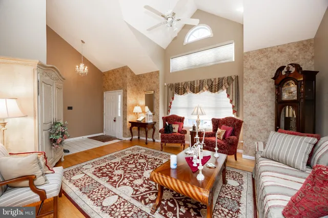 $335,000 | 319 Surrey Place, Macungie, PA 18062