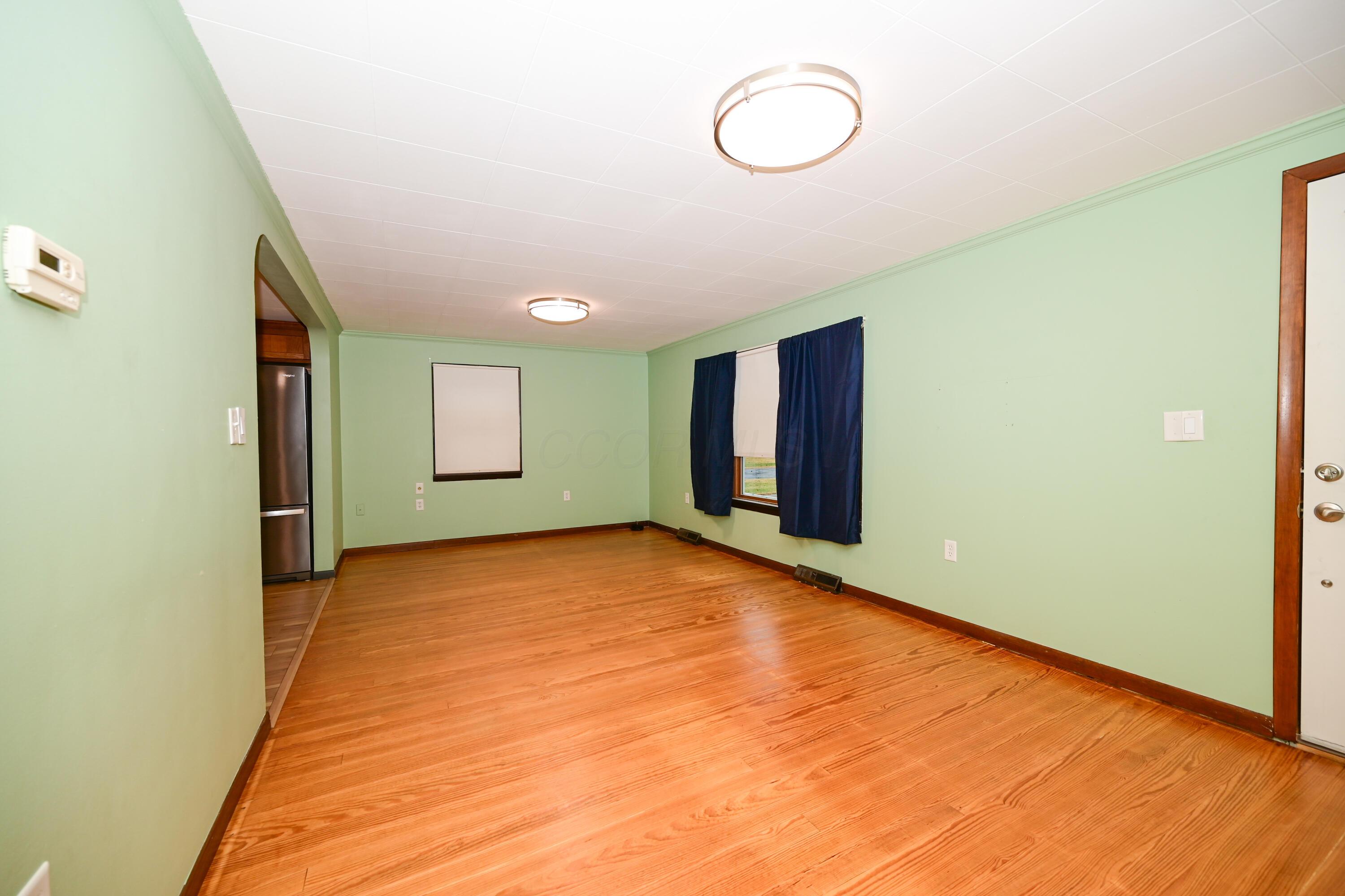 423 Kilbury Road Marion, OH 43302 - Photo 4 of 46 DSC_5888