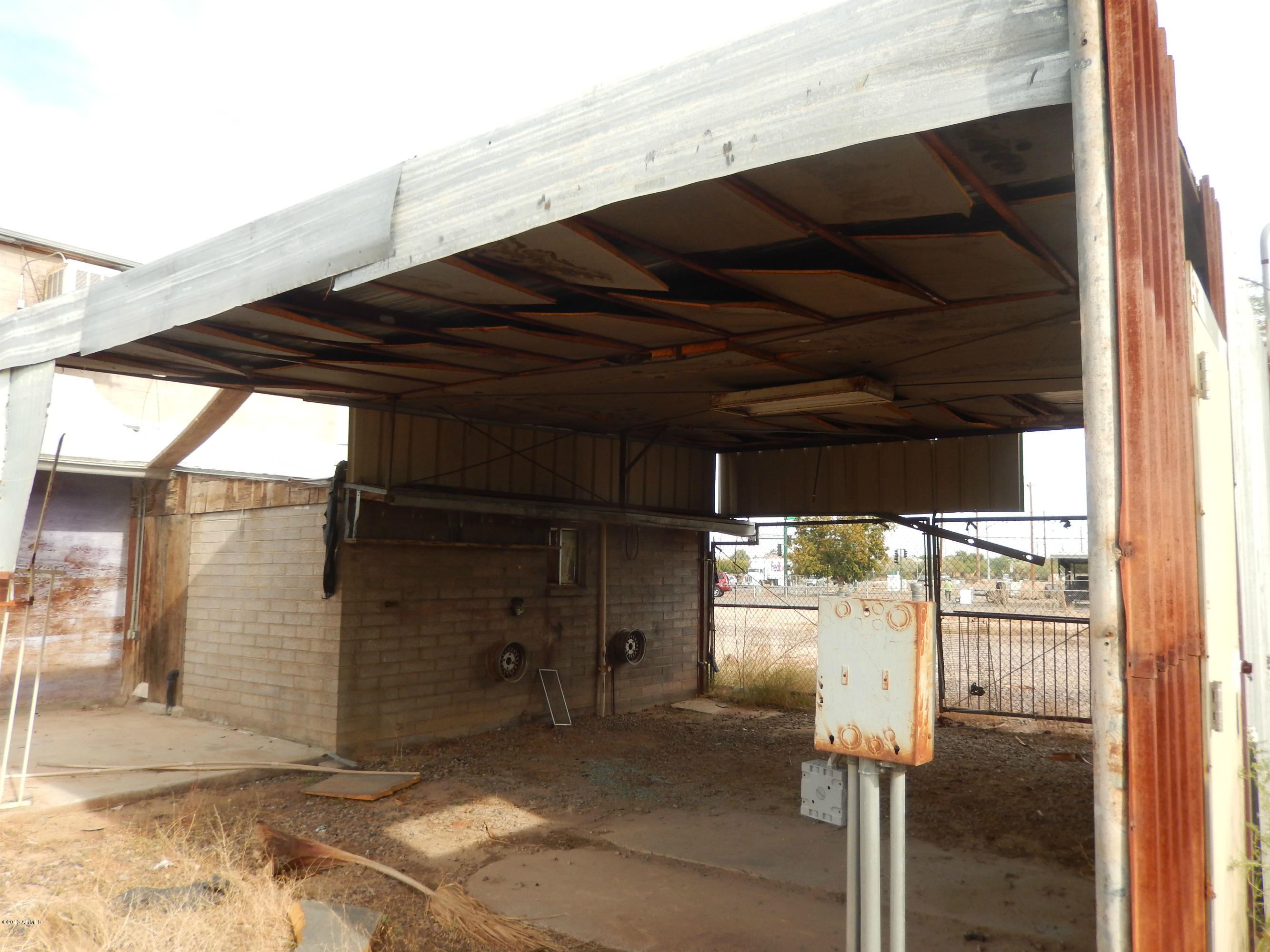 6715 West Lower Buckeye Road Phoenix, AZ 85043 - Photo 28 of 29 DSCN0795