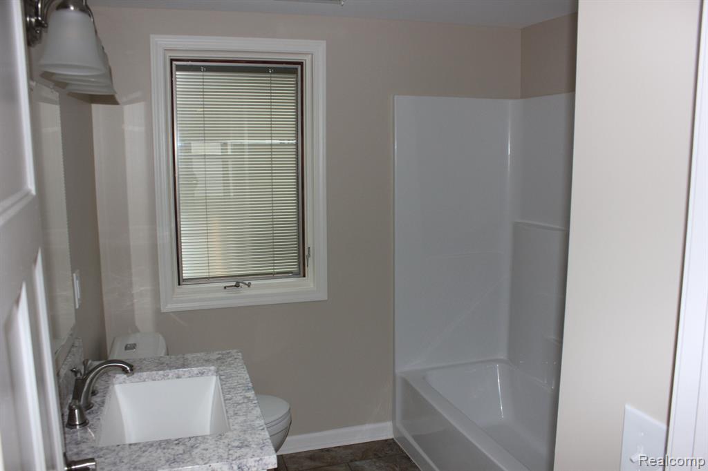 9410 Washington Road St. Helen, MI 48656 - Photo 23 of 28
