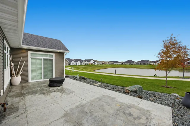 $1,299,900 | 819 Rania Way West, West Fargo, ND 58078