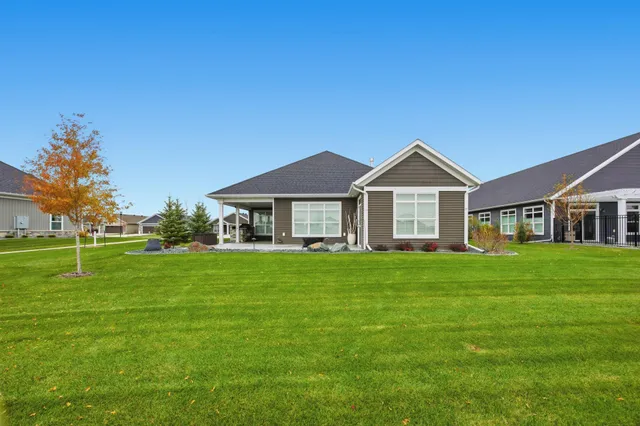 $1,299,900 | 819 Rania Way West, West Fargo, ND 58078