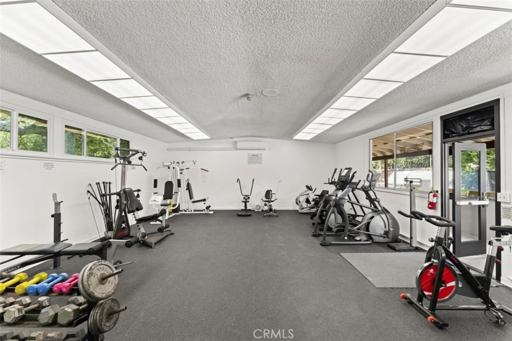 19433 Oak Crossing Road Newhall, CA 91321 - Photo 38 of 51 community gym
