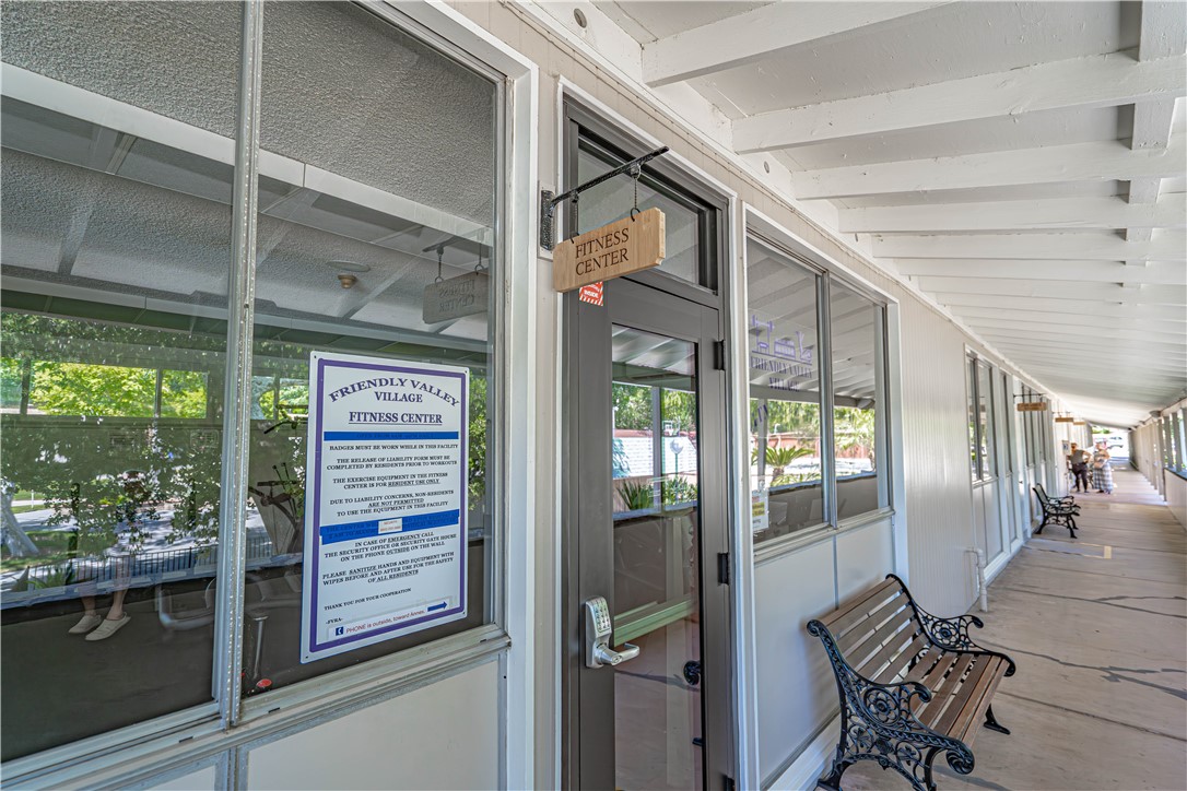 19433 Oak Crossing Road Newhall, CA 91321 - Photo 42 of 51