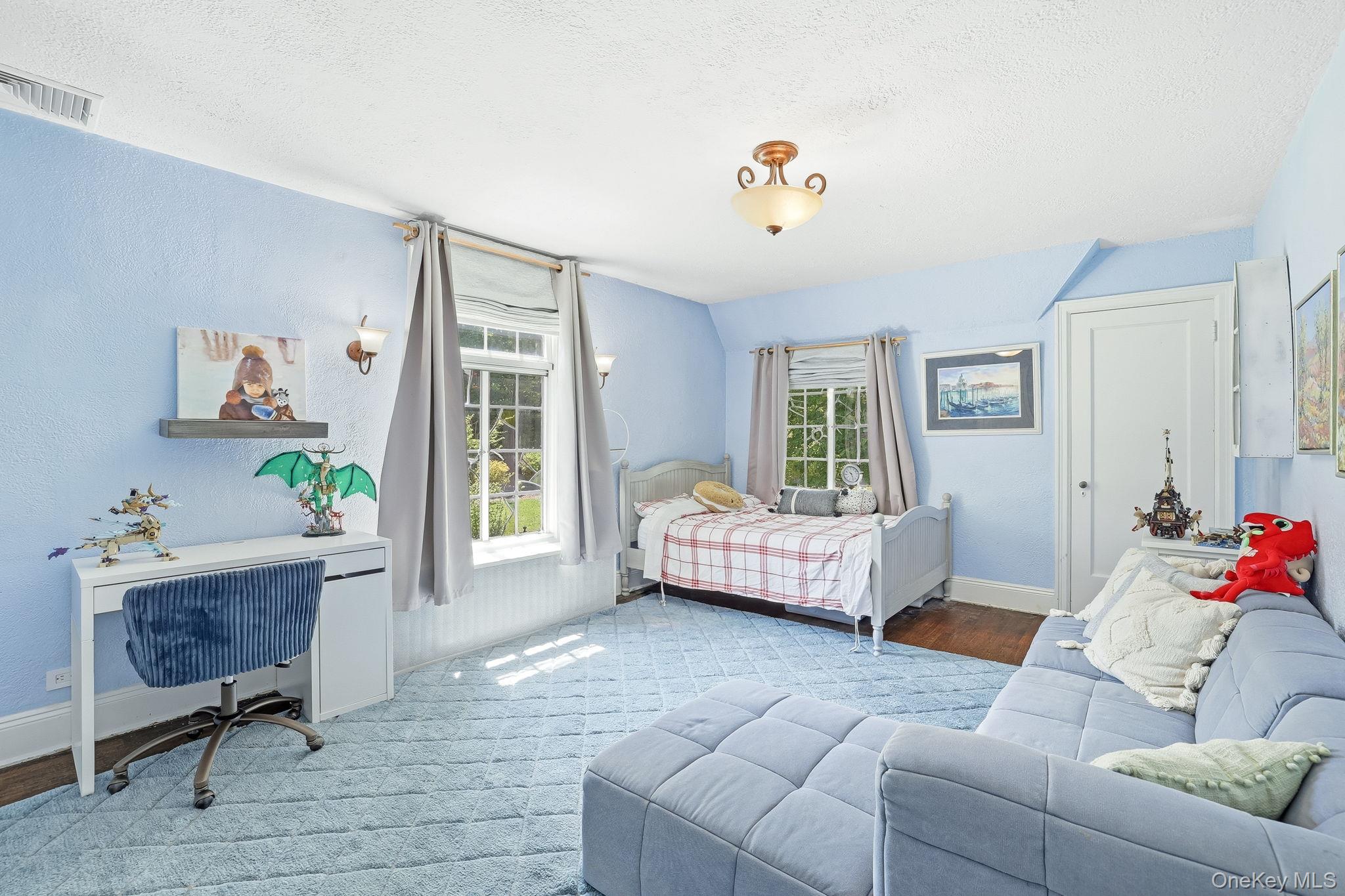 14 Overhill Road New Rochelle, NY 10804 - Photo 35 of 54