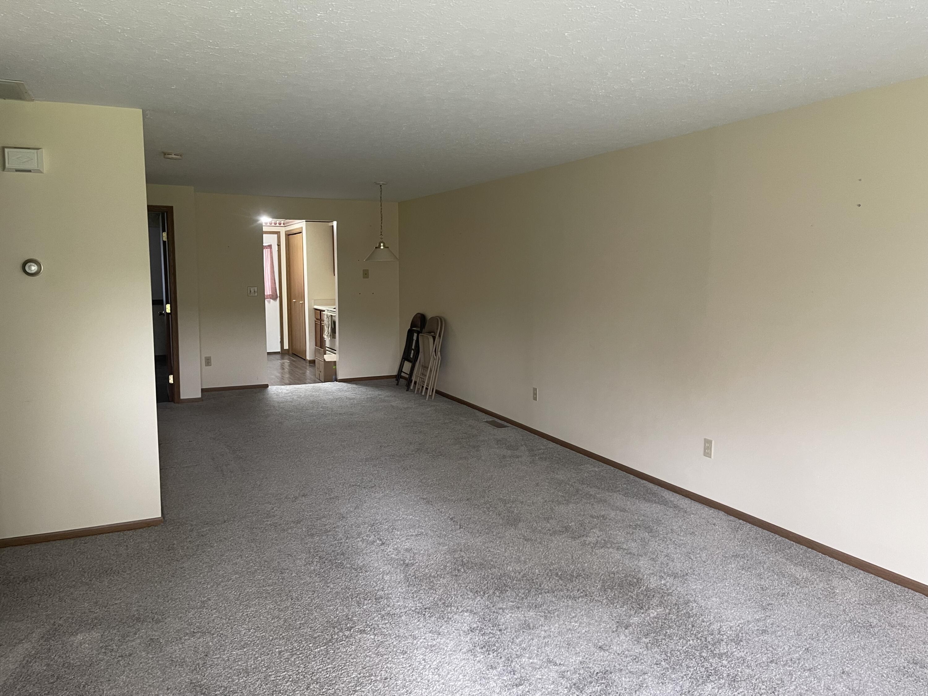 4637 Reno Lane Springfield, OH 45503 - Photo 5 of 20