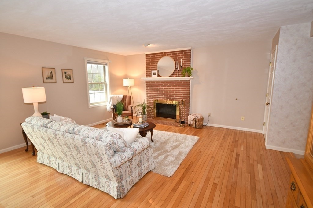 11 William Pond Road, Unit 11 Atkinson, NH 03811 - Photo 13 of 41 Gallery Image 13