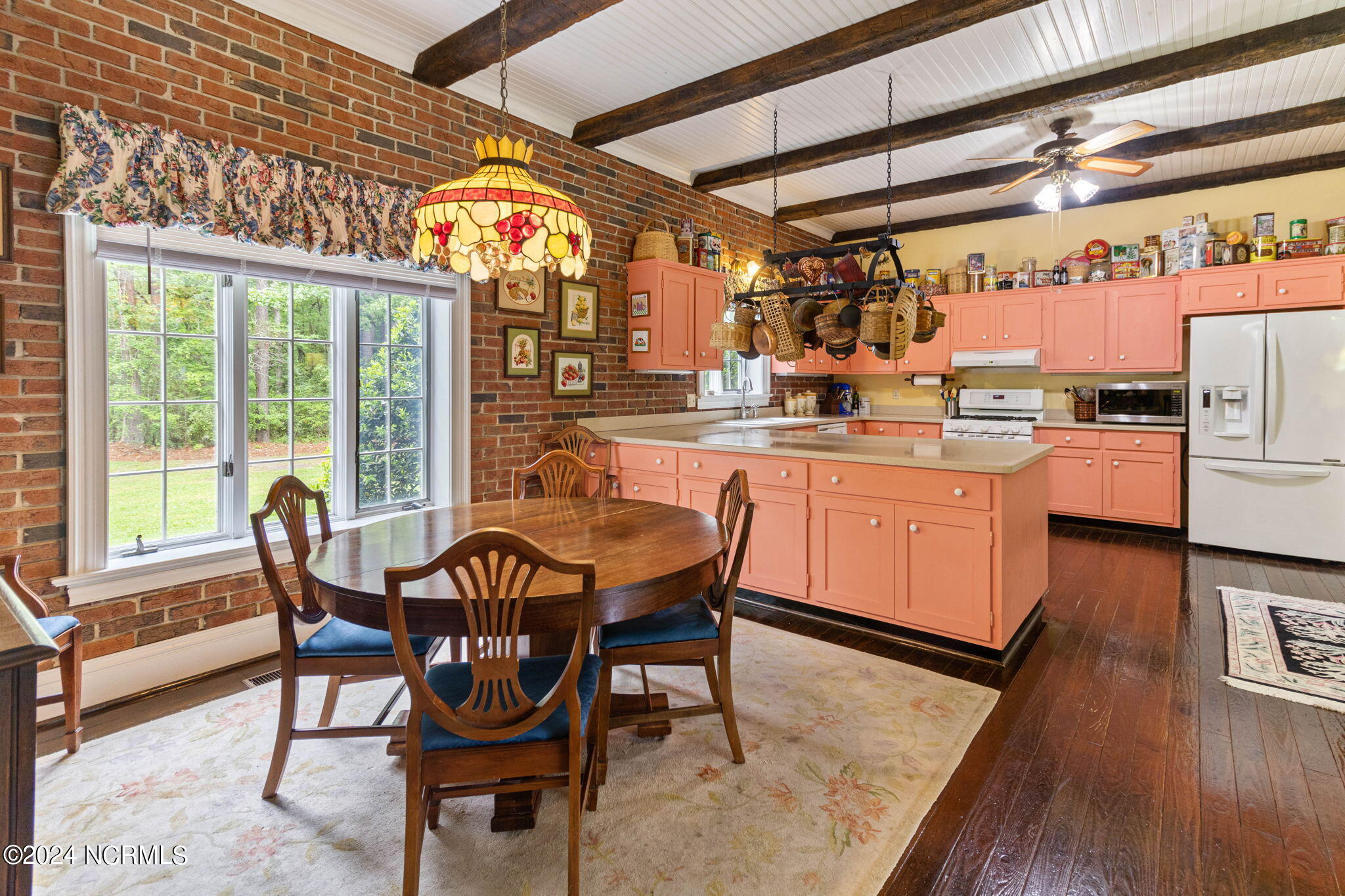 1096 Martin Gourd Road Clarkton, NC 28433 - Photo 17 of 55 Kitchen