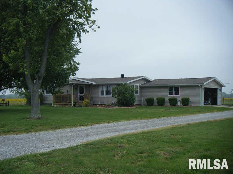 3877 Tonti Road Salem, IL 62881 - Photo 1 of 14