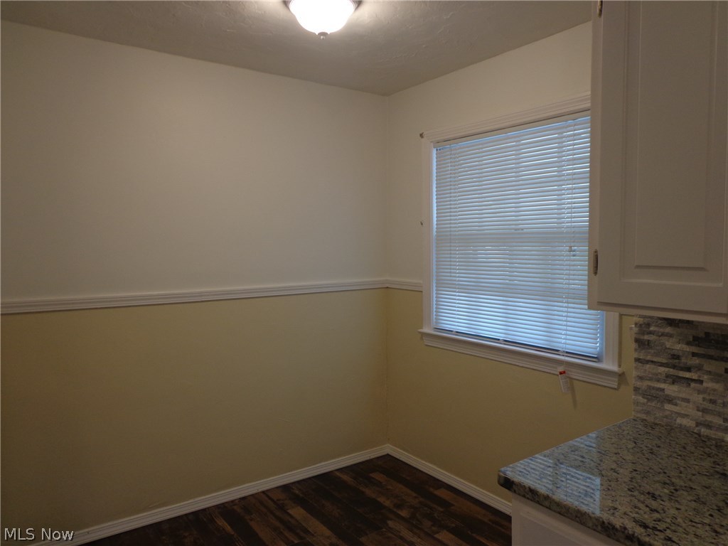 8305 Ackley Road Parma, OH 44129 - Photo 7 of 27 Kitchen dining area