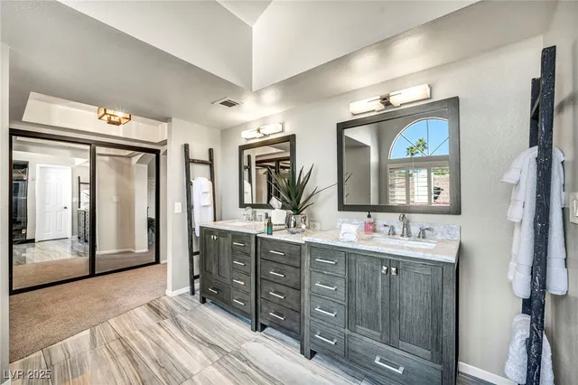 $799,900 | 3225 Shoreline Drive, Las Vegas, NV 89117