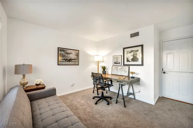 $799,900 | 3225 Shoreline Drive, Las Vegas, NV 89117