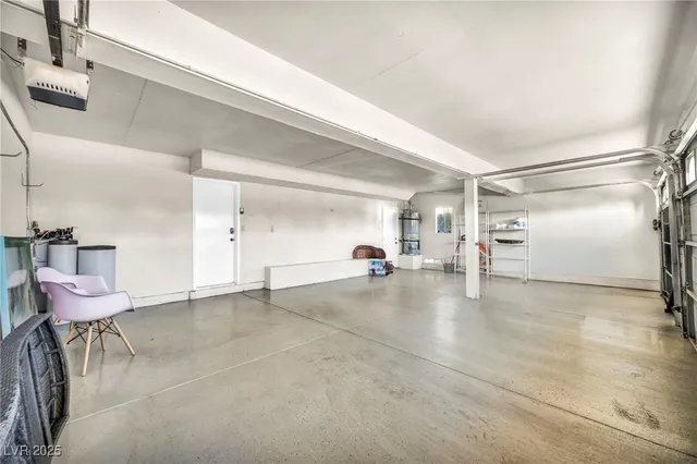 $799,900 | 3225 Shoreline Drive, Las Vegas, NV 89117