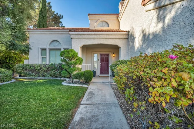 $799,900 | 3225 Shoreline Drive, Las Vegas, NV 89117