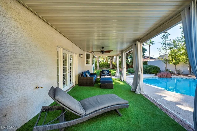 $799,900 | 3225 Shoreline Drive, Las Vegas, NV 89117