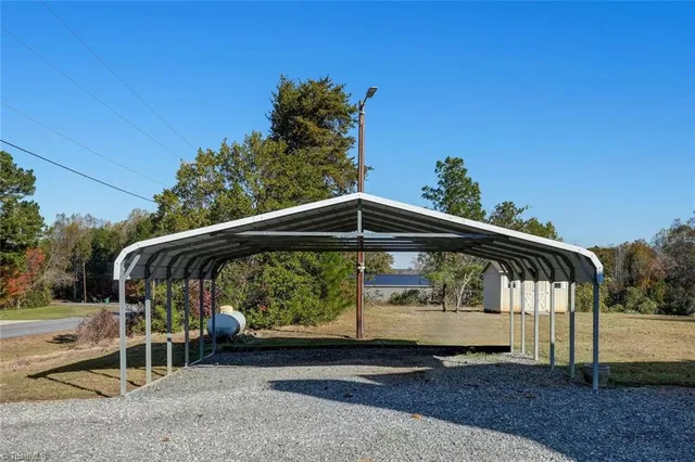 $344,900 | 309 Vernon Road, Reidsville, NC 27320