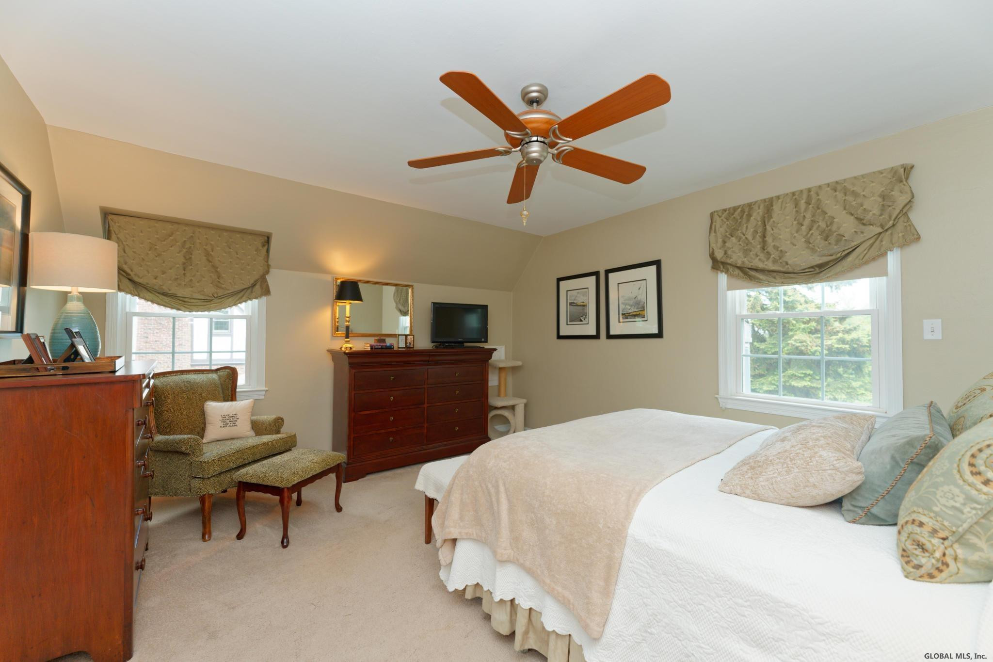 291 Loudon Road Colonie, NY 12211 - Photo 32 of 55 Photo 32