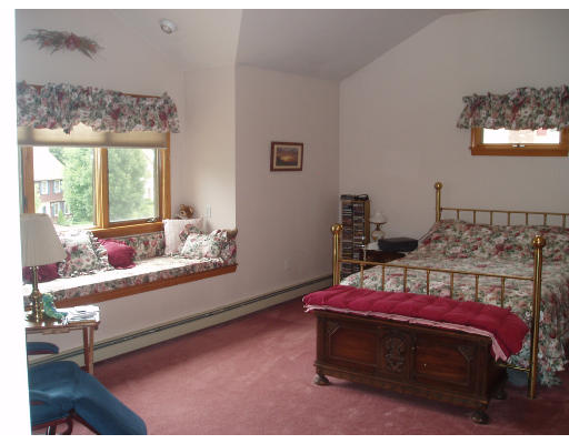 14 Bayberry Road Natick, MA 01760 - Photo 4 of 5 Gallery Image 4