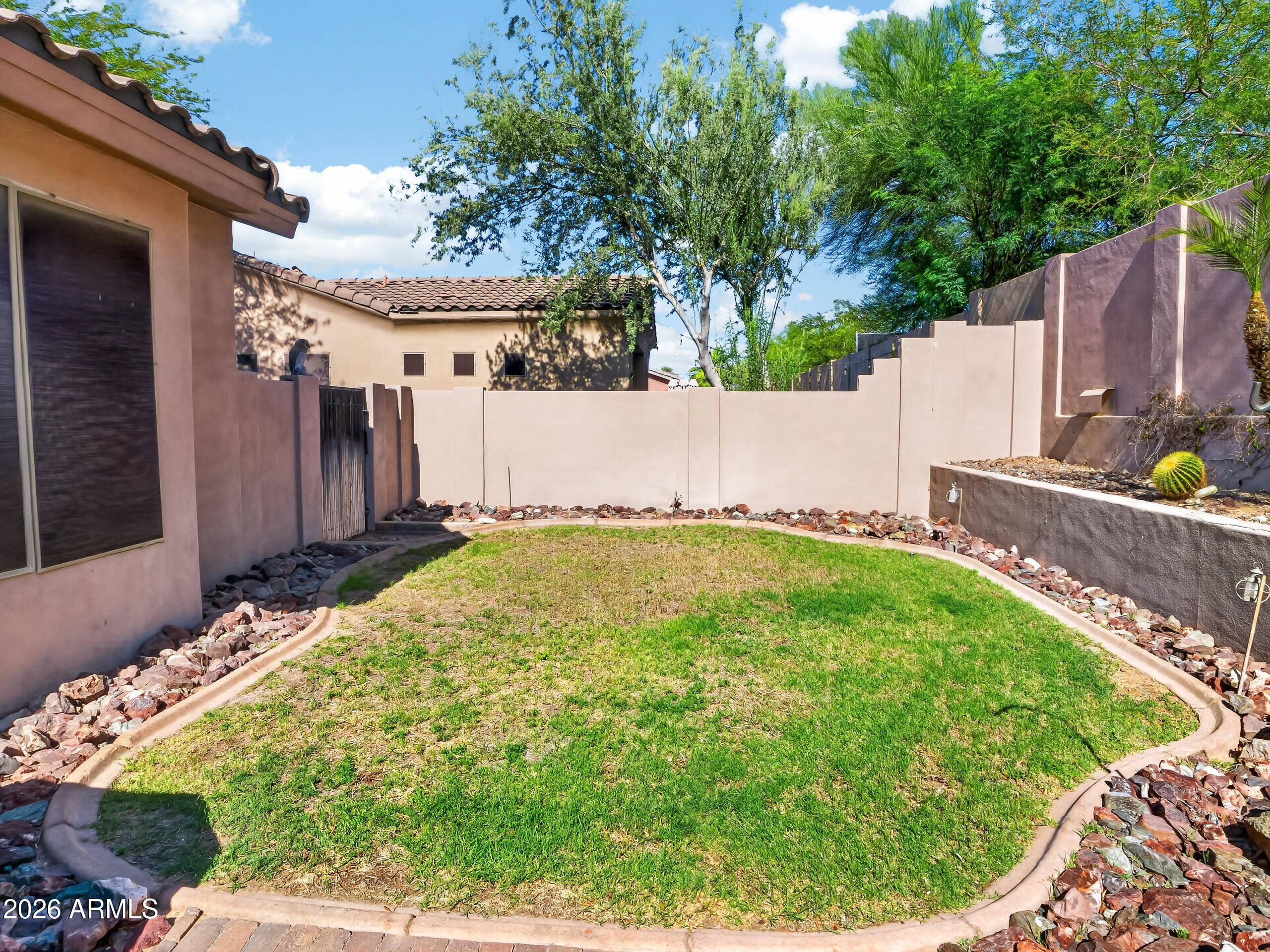 1915 East Latona Road Phoenix, AZ 85042 - Photo 33 of 48