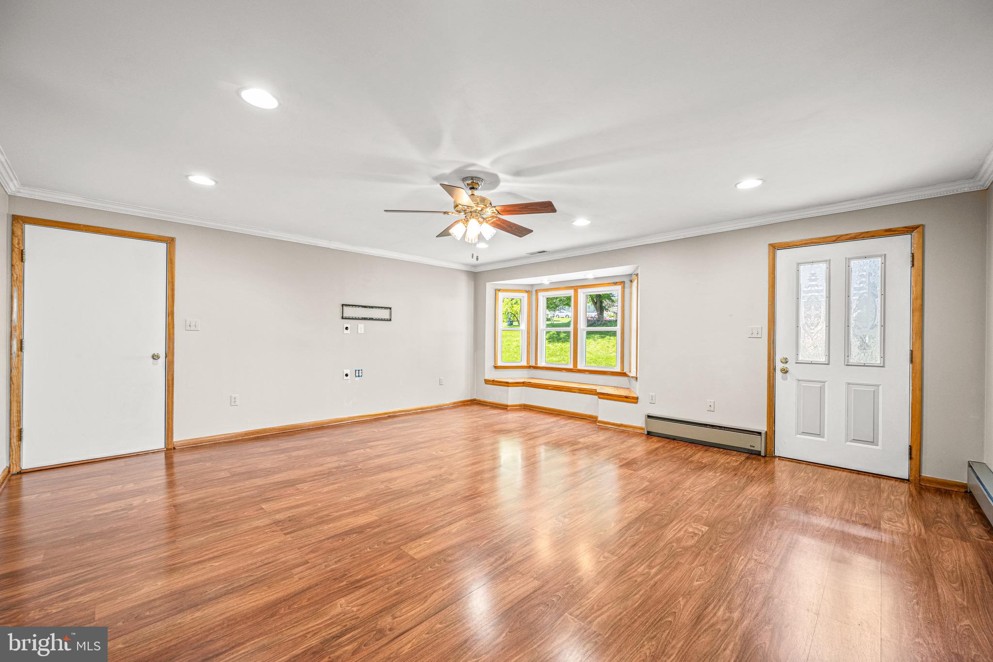 2108 Woodview Road Finksburg, MD 21048 - Photo 20 of 52 Family room with access to garage and driveway