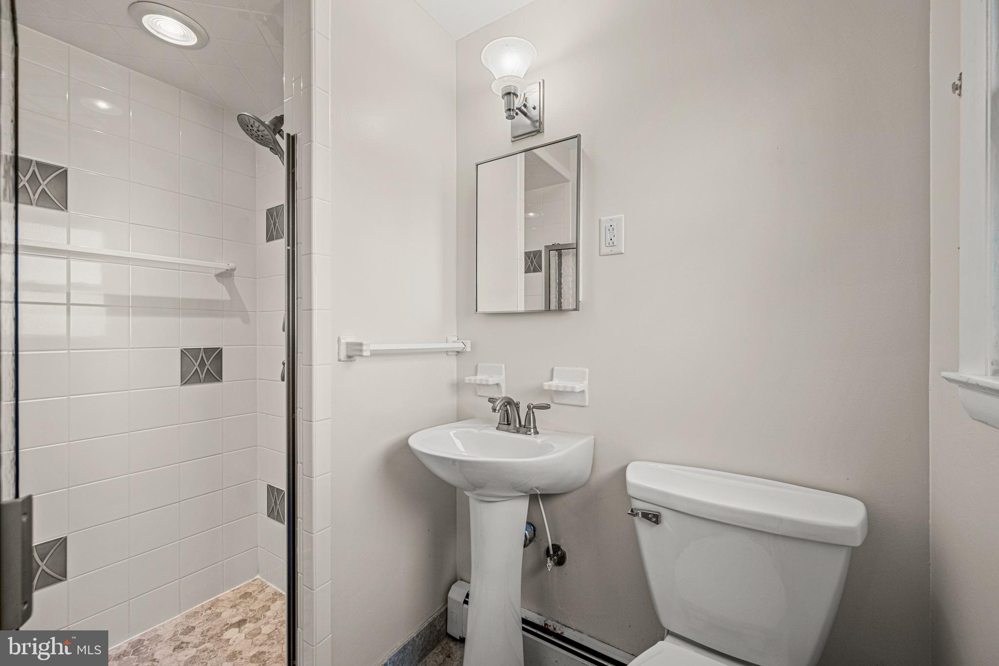2108 Woodview Road Finksburg, MD 21048 - Photo 28 of 52 Primary Bathroom