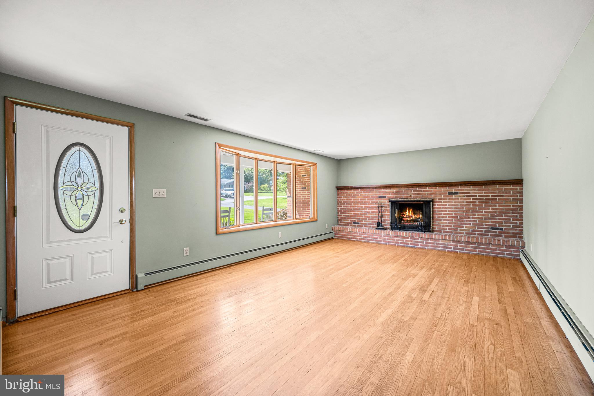 2108 Woodview Road Finksburg, MD 21048 - Photo 5 of 52 Enter into the beautiful family room